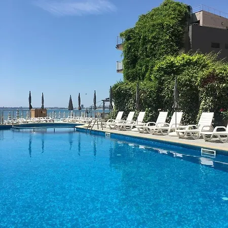 съни бей 아파트