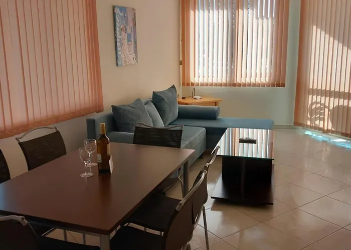 съни бей Солнечный берег