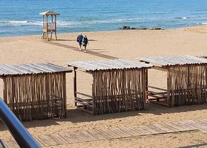 Апартаменты съни бей Солнечный берег