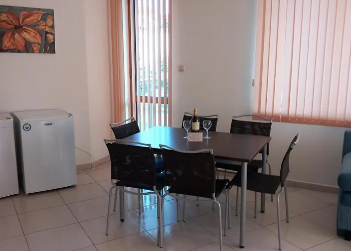 съни бей Apartament *