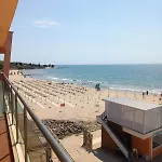съни бей Apartament Słoneczny Brzeg